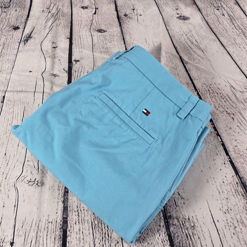 Tommy Hilfiger Womens Size 10‎ Light Blue Golfing Shorts